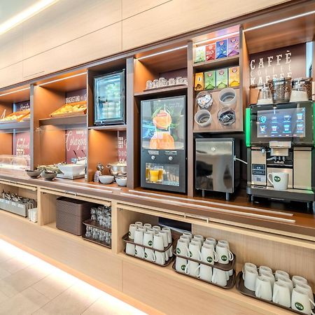B&B Hotel Offenburg-Hbf Luaran gambar