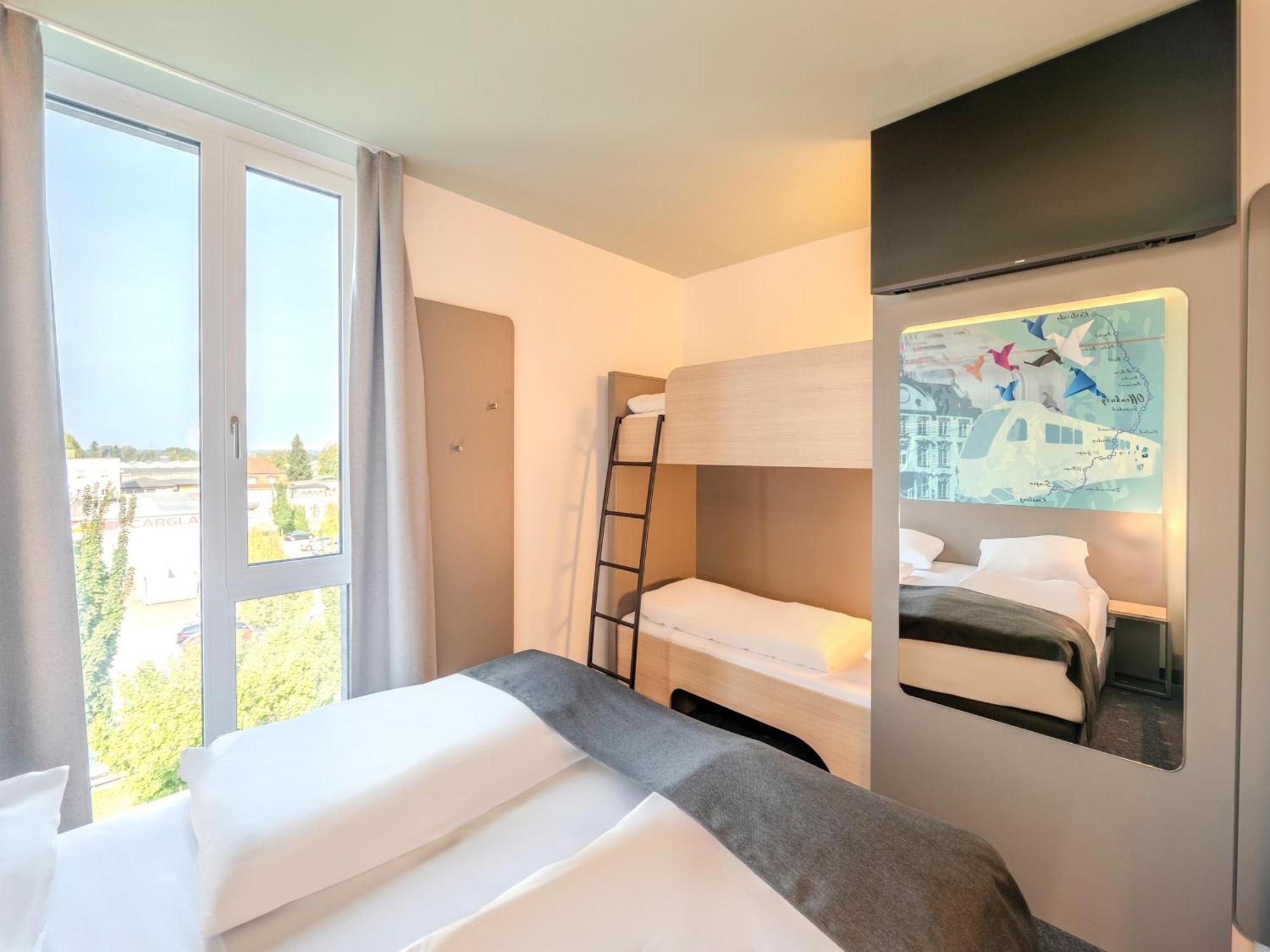 B&B Hotel Offenburg-Hbf Luaran gambar
