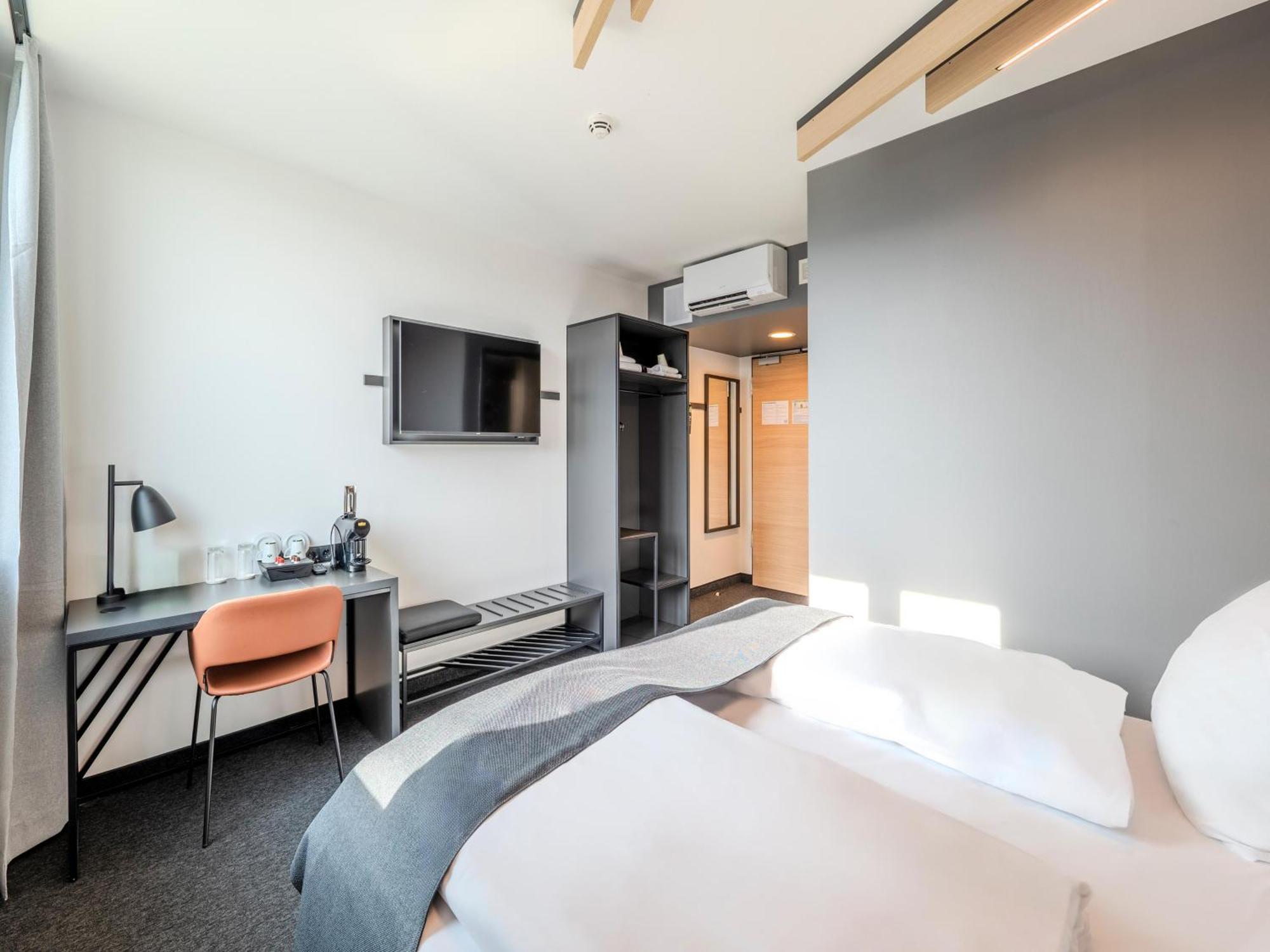 B&B Hotel Offenburg-Hbf Luaran gambar