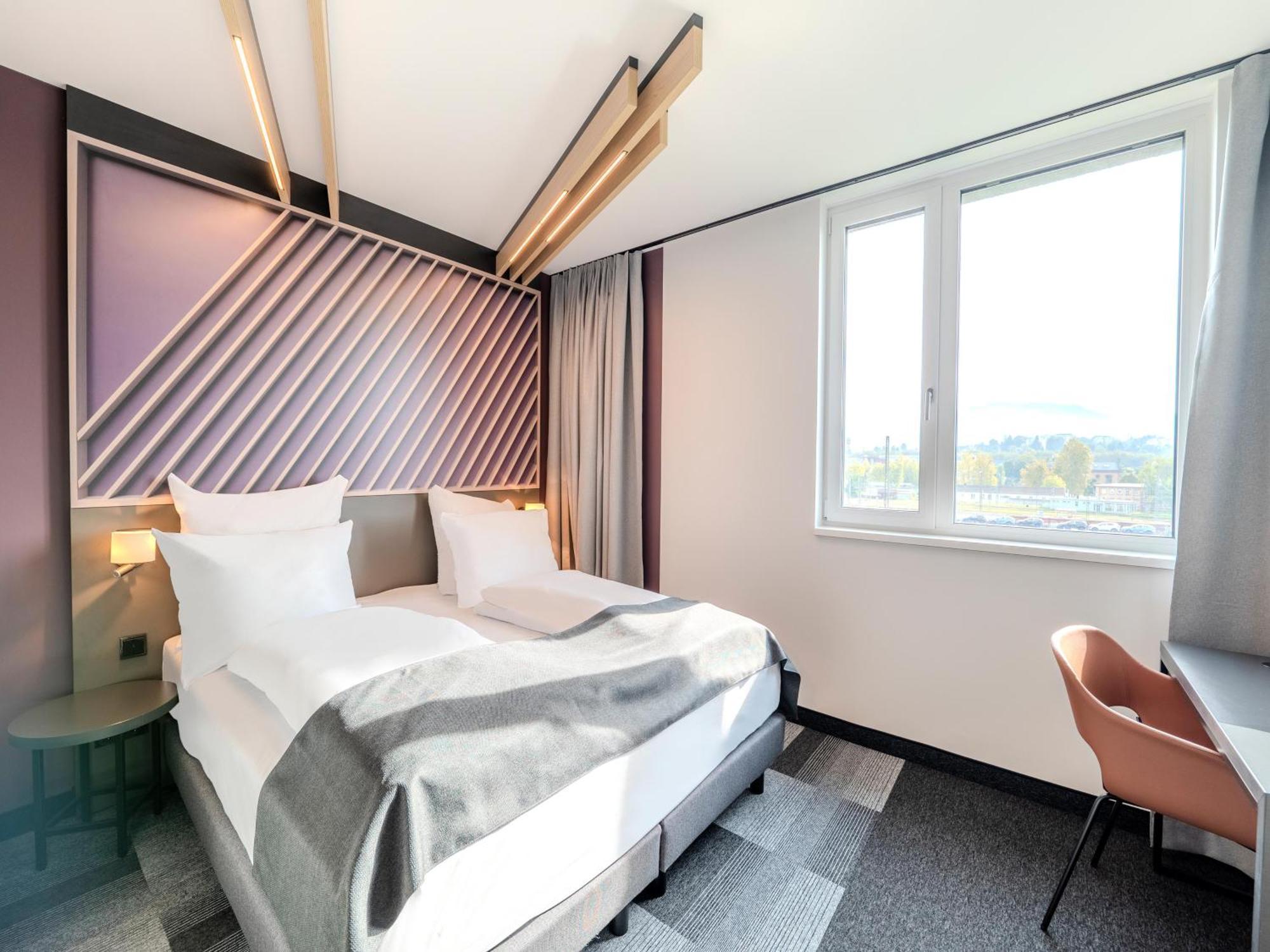 B&B Hotel Offenburg-Hbf Luaran gambar