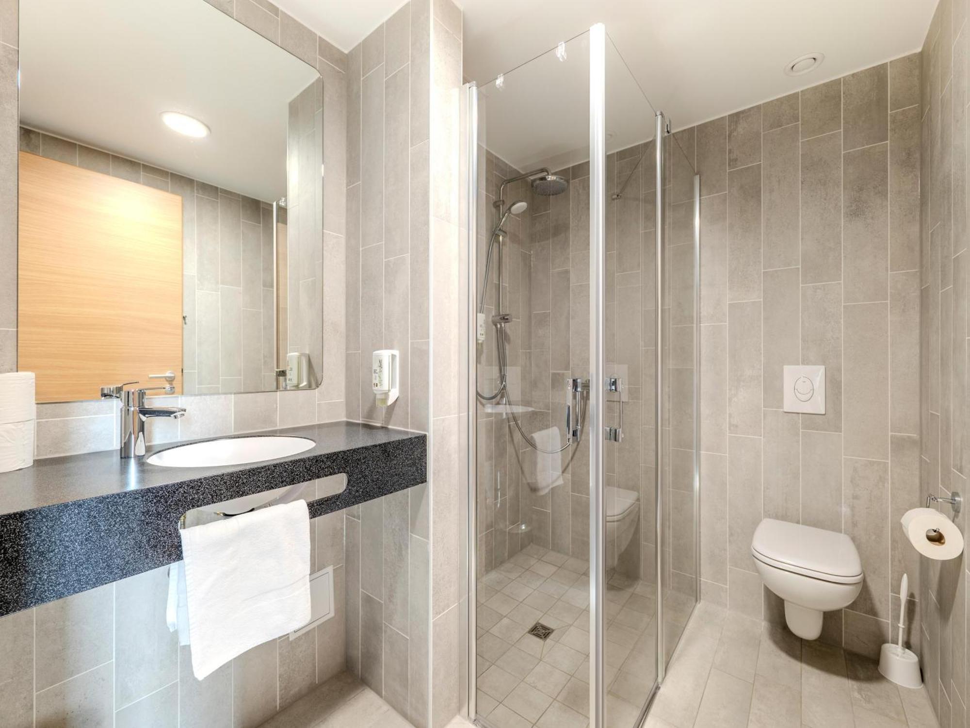 B&B Hotel Offenburg-Hbf Luaran gambar